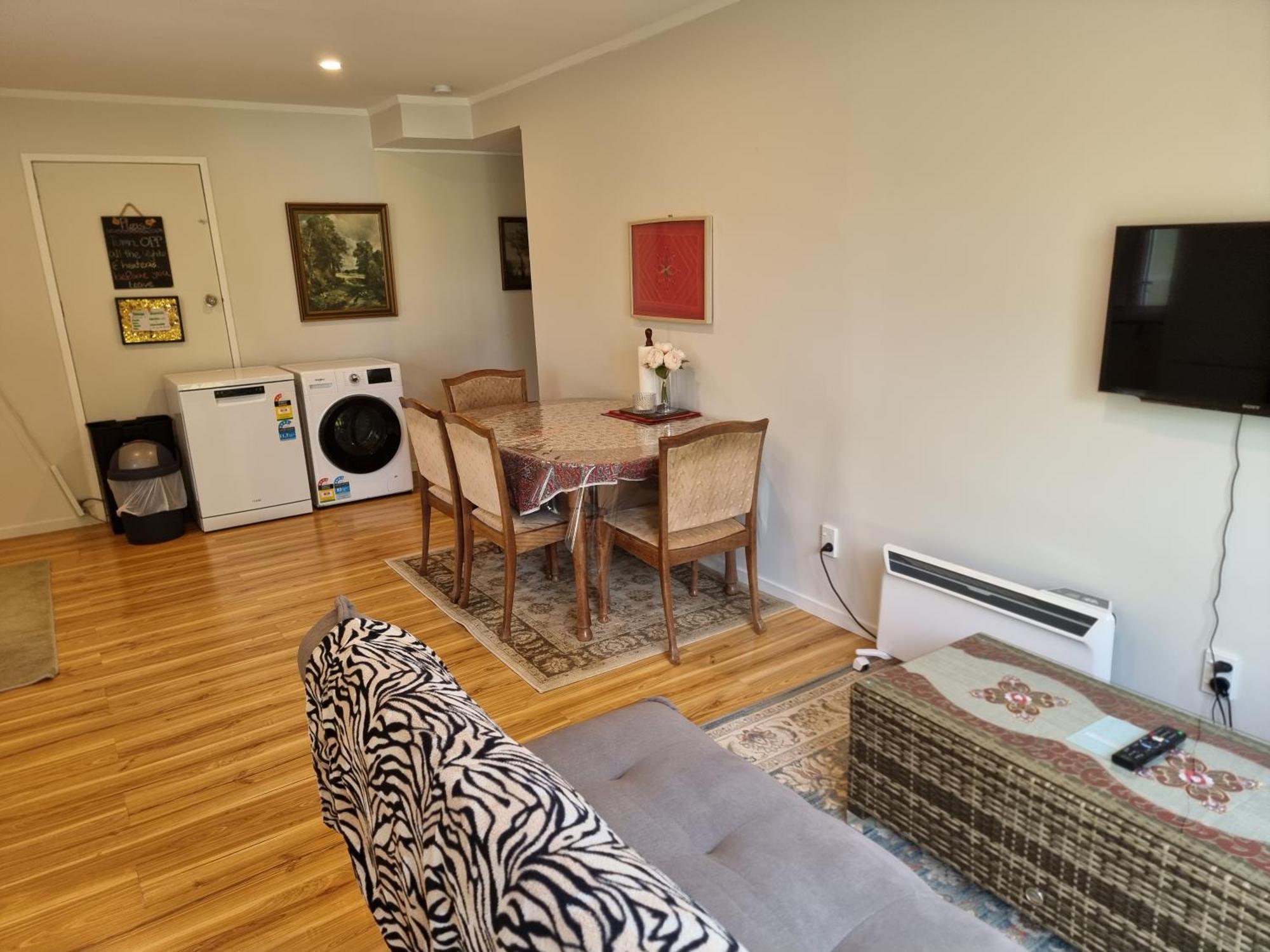 Entire Ground Floor With Full-Privacy And Family-Friendly Popular To Ferry Catchers Веллінгтон Екстер'єр фото