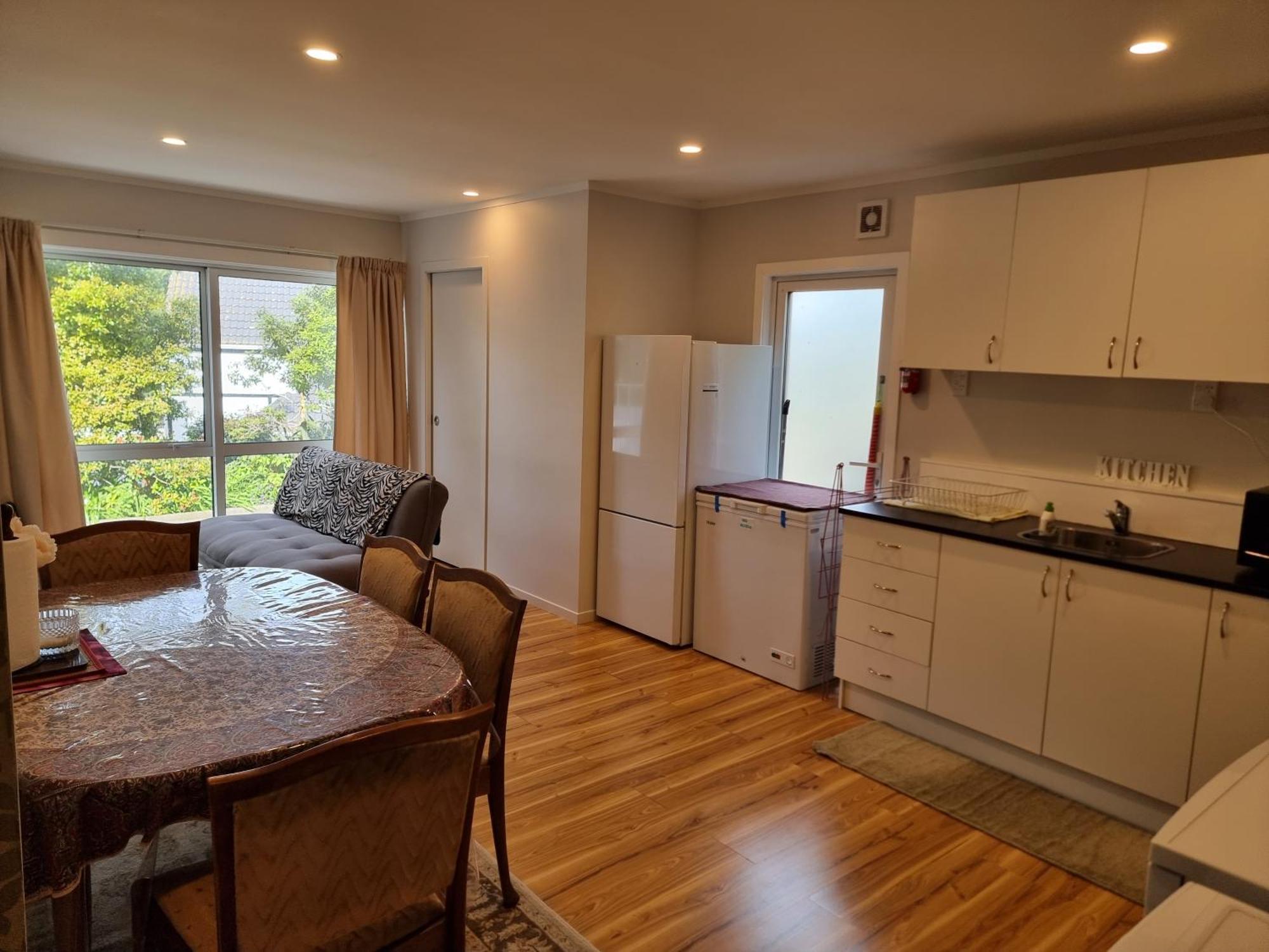 Entire Ground Floor With Full-Privacy And Family-Friendly Popular To Ferry Catchers Веллінгтон Екстер'єр фото